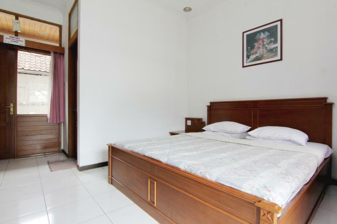 Villa Enggal Lembang Esterno foto