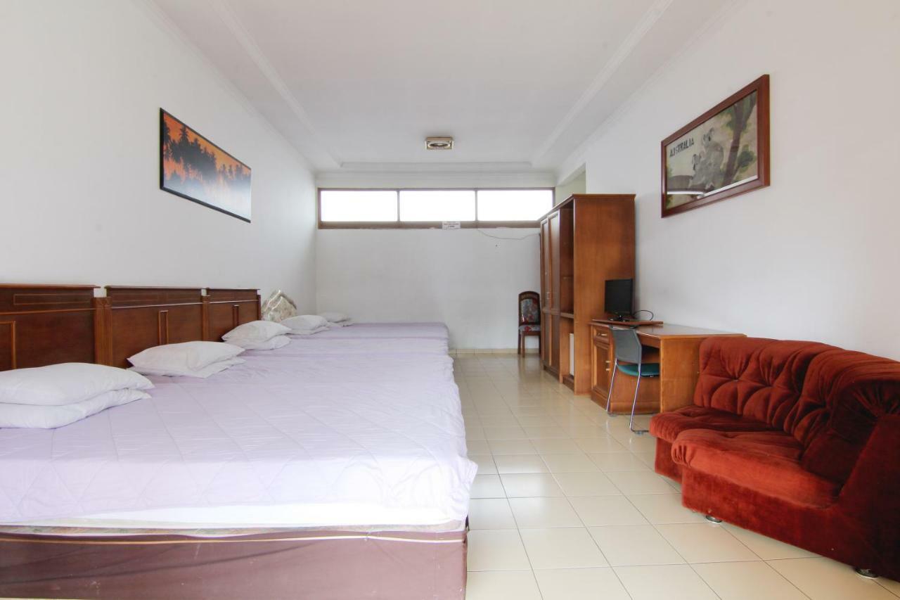 Villa Enggal Lembang Esterno foto